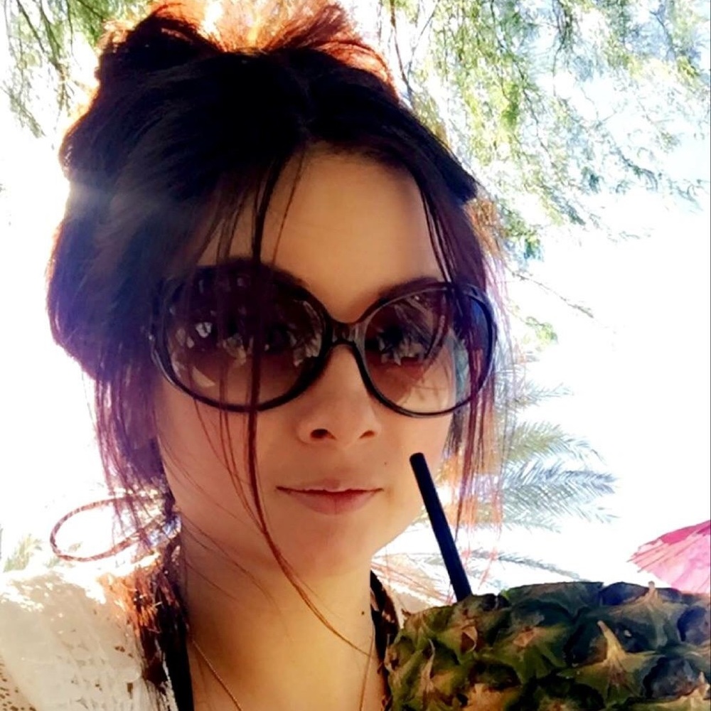 Meet your Posher, Teni